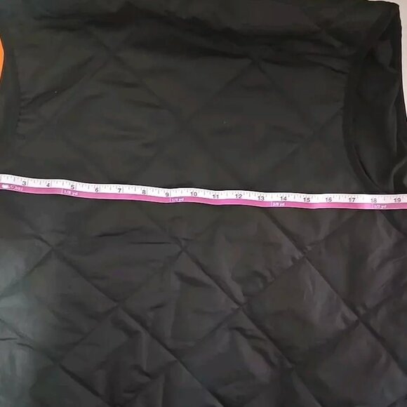 1 NWY All in motion women vest medium - Picture 9 of 9